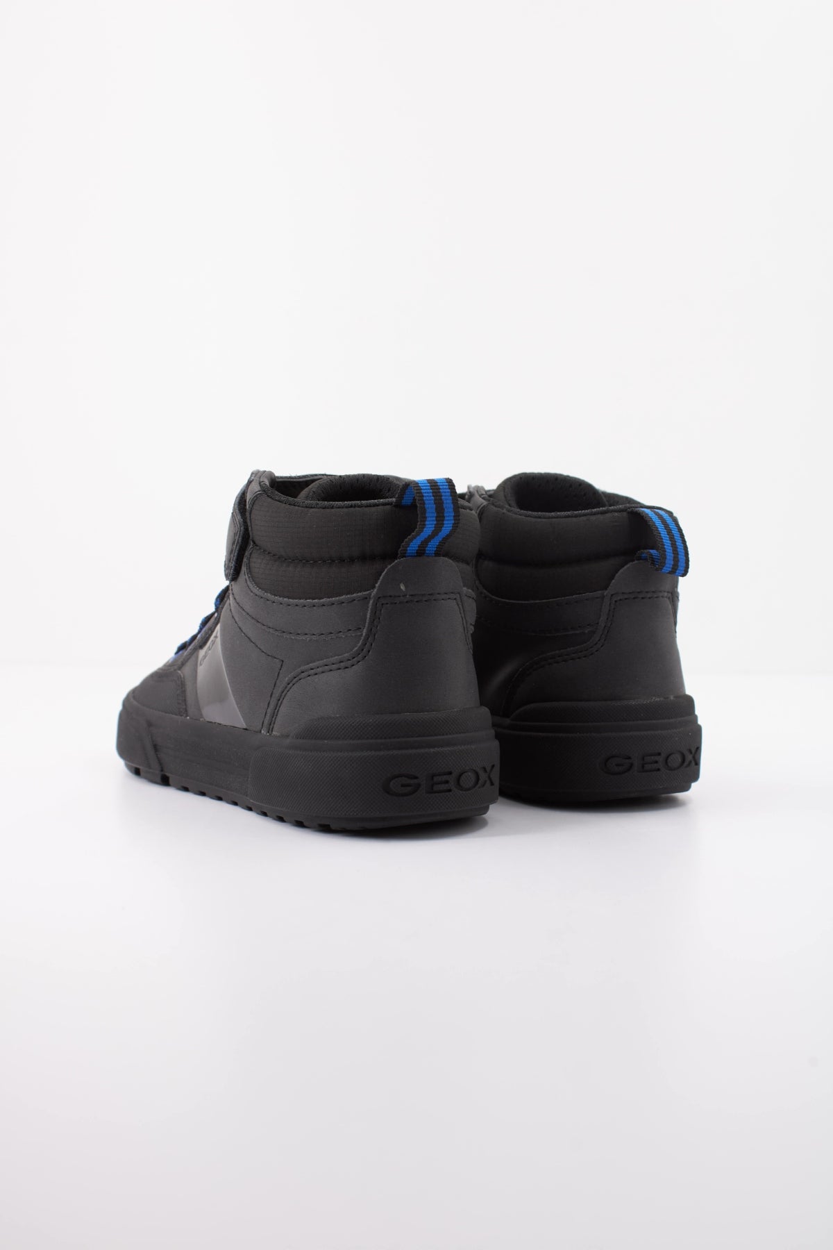 GEOX JHAA MEFU en color NEGRO  (4)