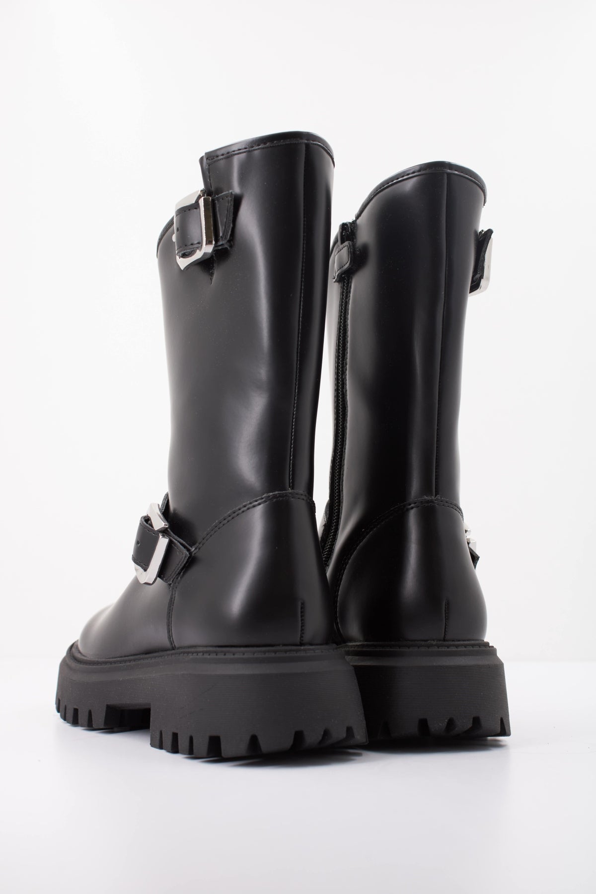 GEOX J MAQUINNENS GIRL en color NEGRO  (4)