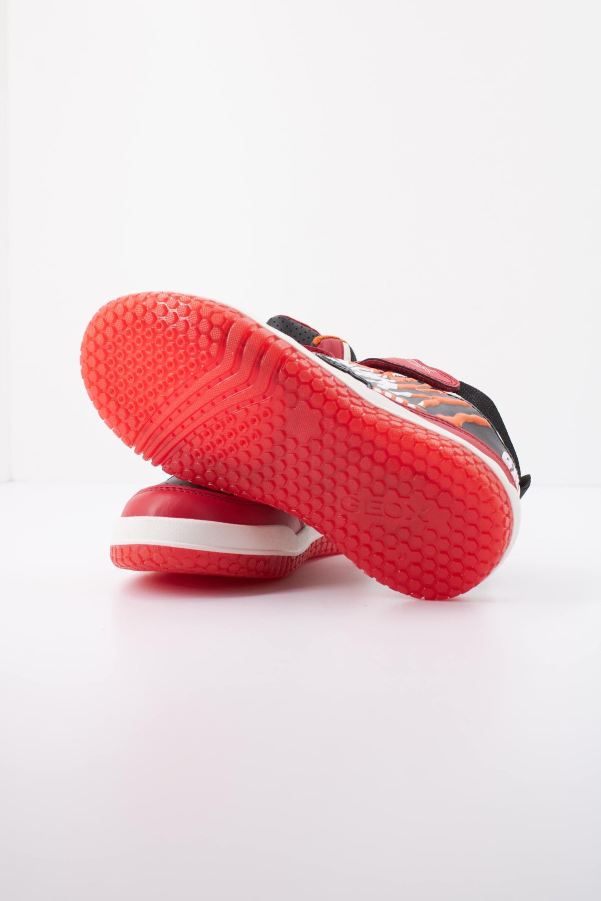 GEOX B NASHIK BOY en color ROJO  (5)