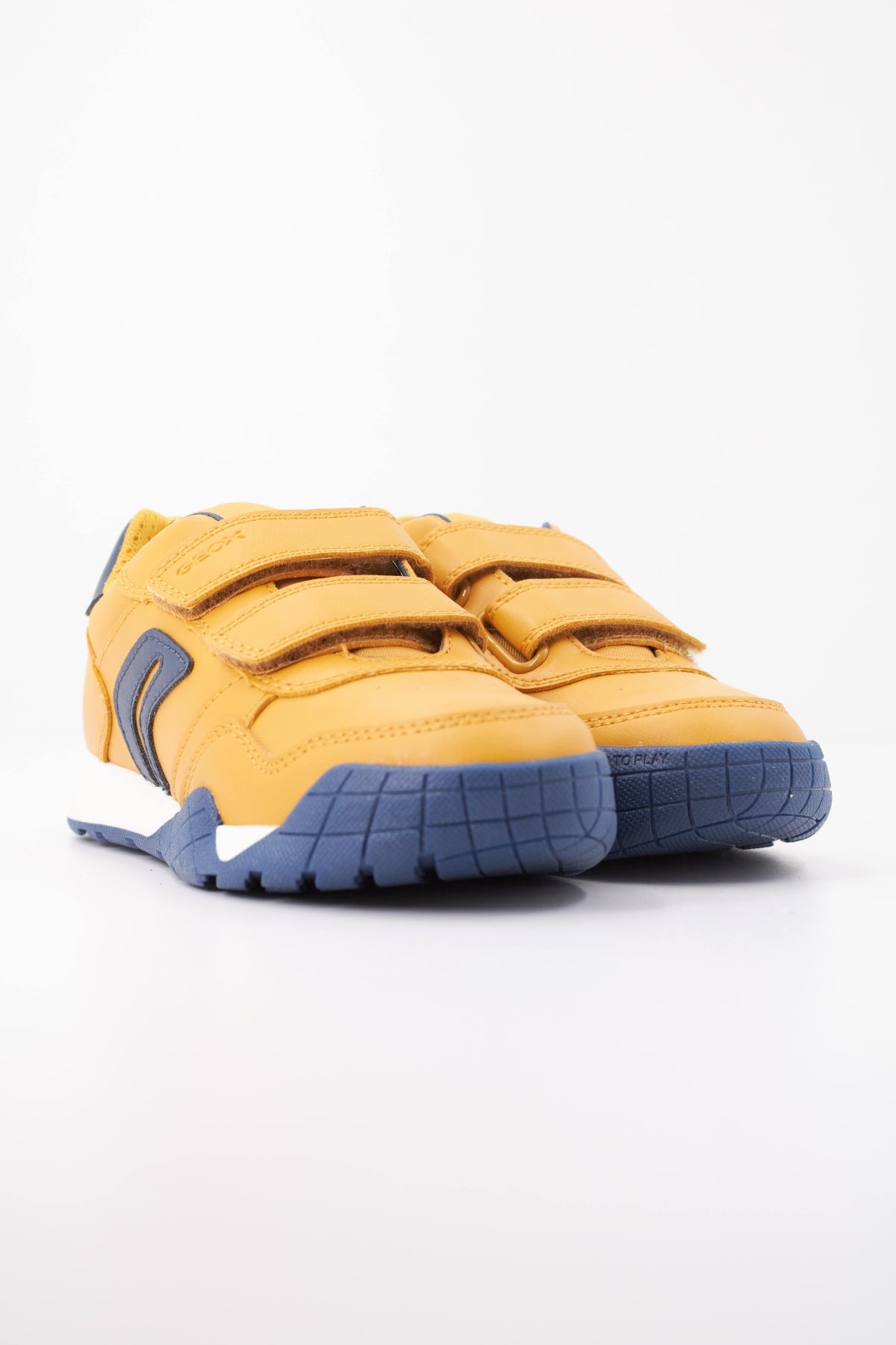 GEOX  J RANN-E BOY  en color AMARILLO  (2)