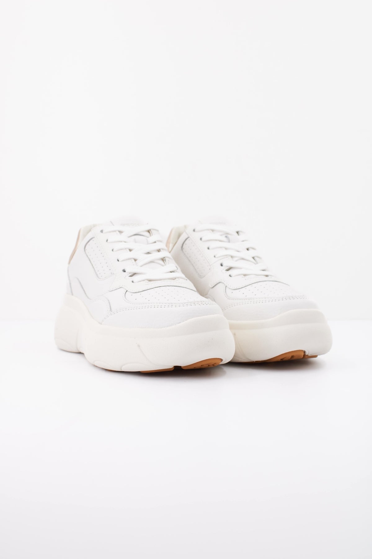 GEOX DNHB NF en color BLANCO  (2)