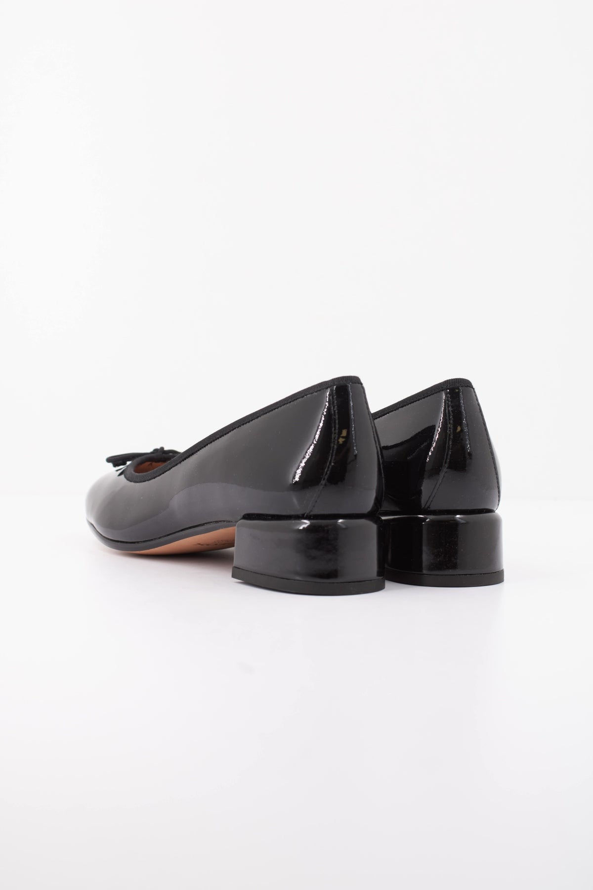 GEOX DWMA  en color NEGRO  (4)