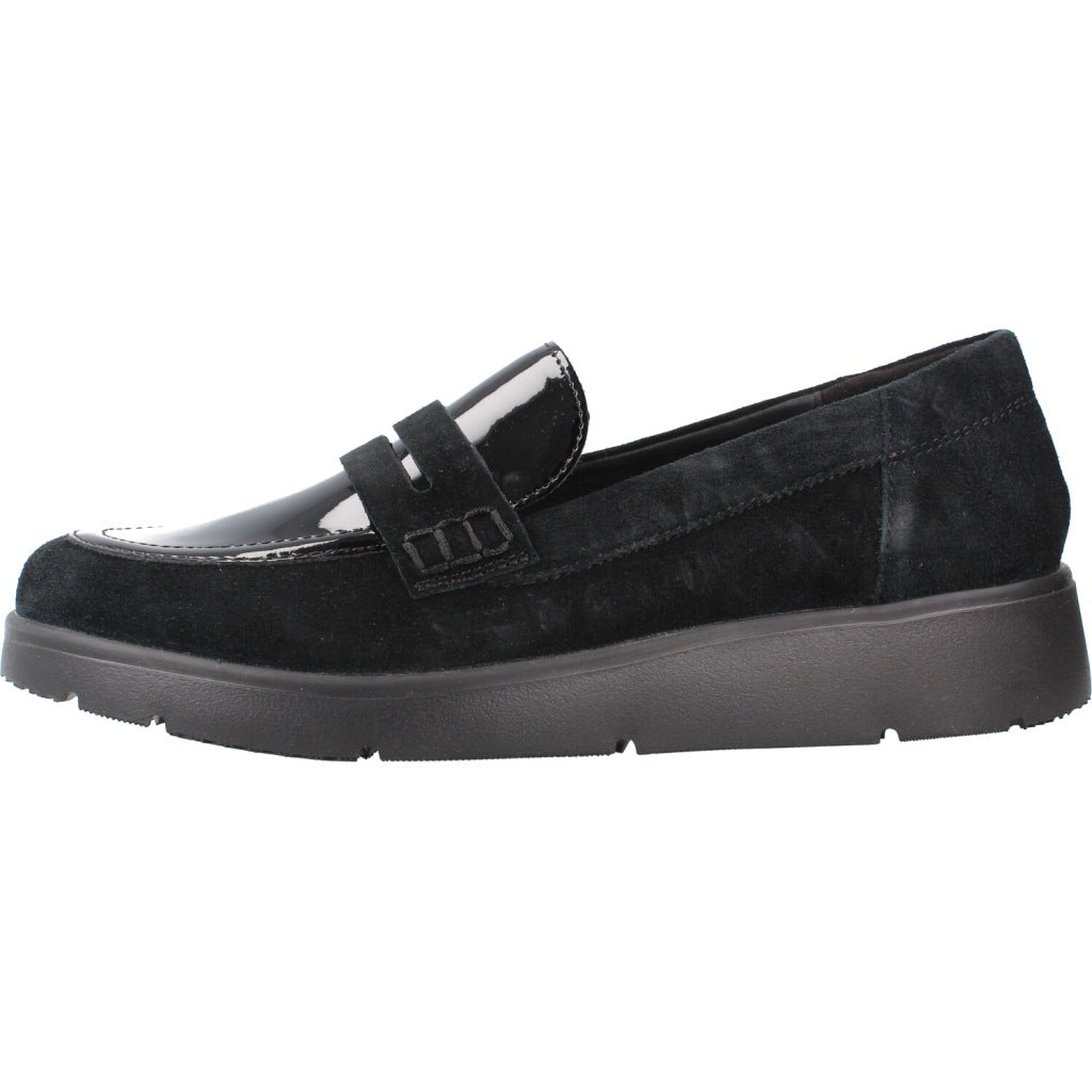GEOX DLCB  en color NEGRO  (2)