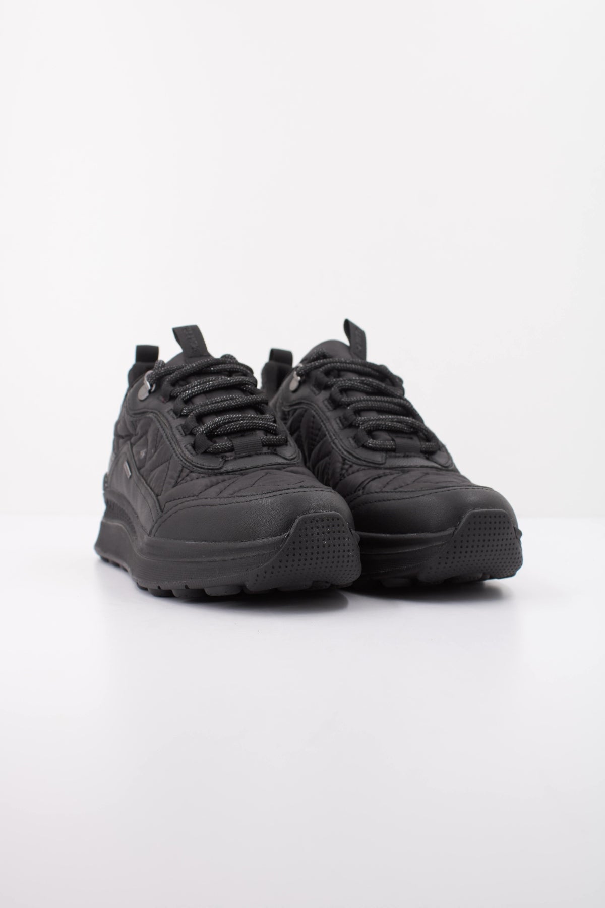 GEOX D SPHERICA ACTIF X en color NEGRO  (2)