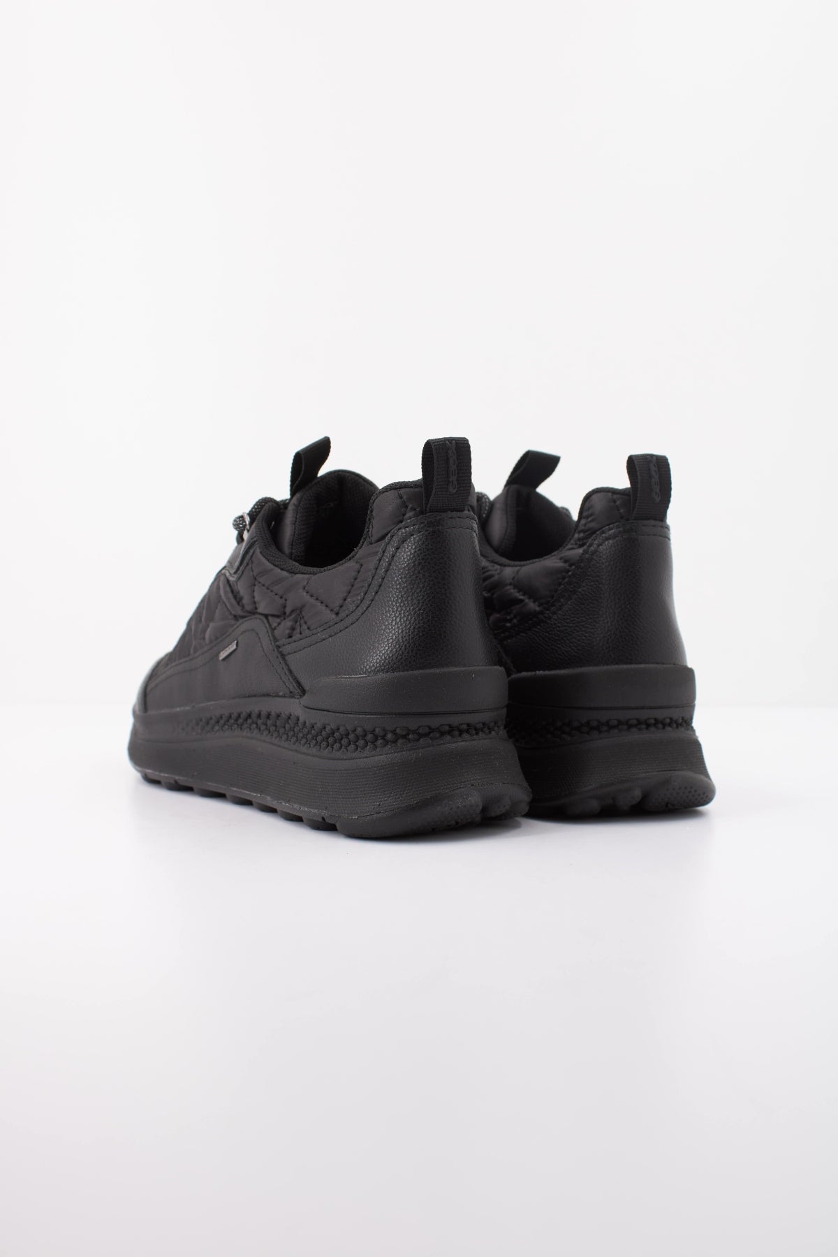 GEOX D SPHERICA ACTIF X en color NEGRO  (4)