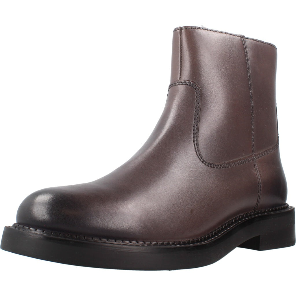 GEOX DWYB  en color MARRON  (1)