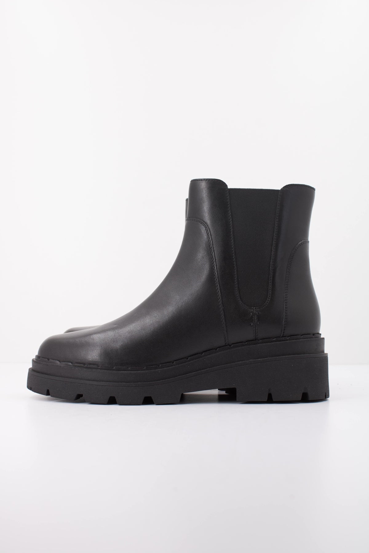 GEOX  D FELLENY  en color NEGRO  (1)