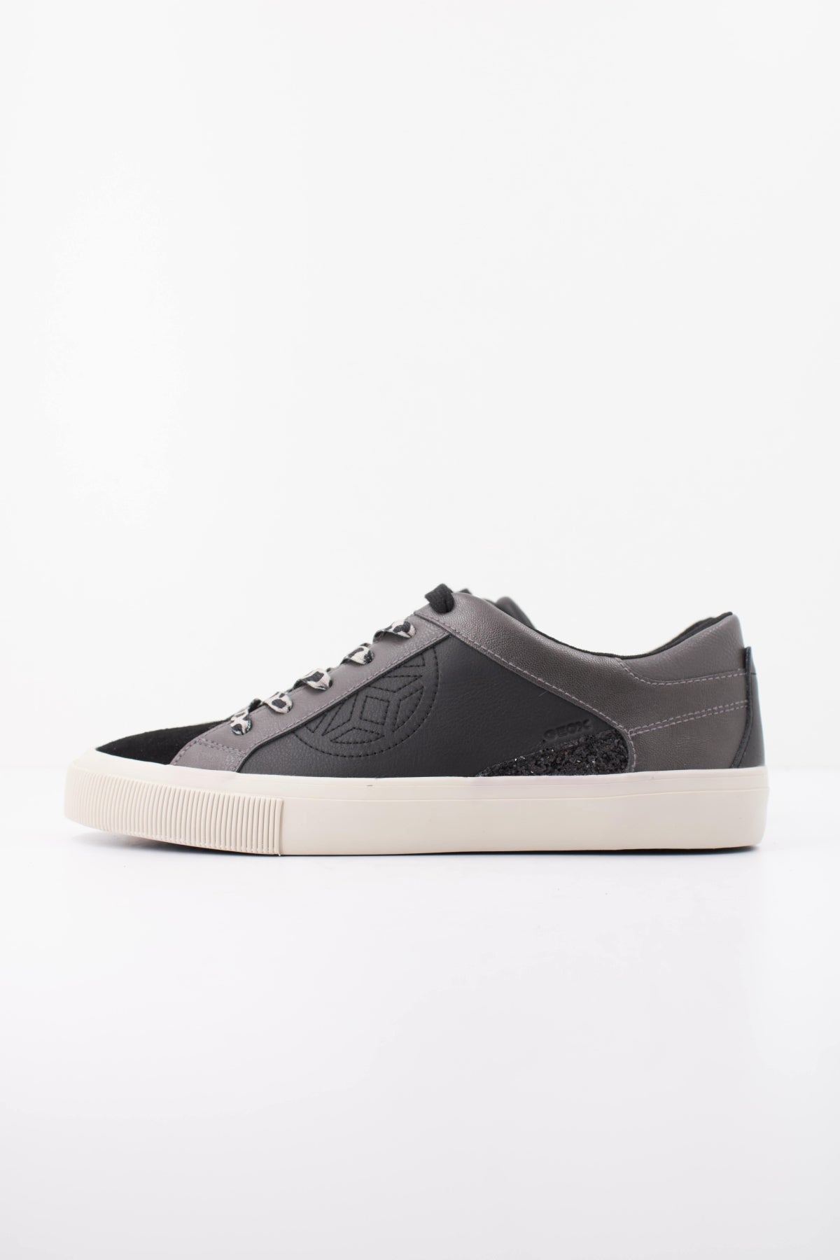 GEOX D EMMELENY en color NEGRO  (1)