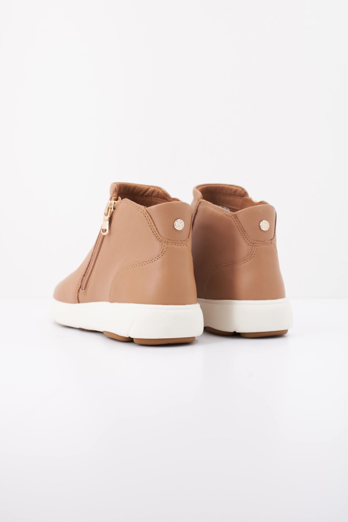 GEOX D NEBULA . C en color MARRON  (4)