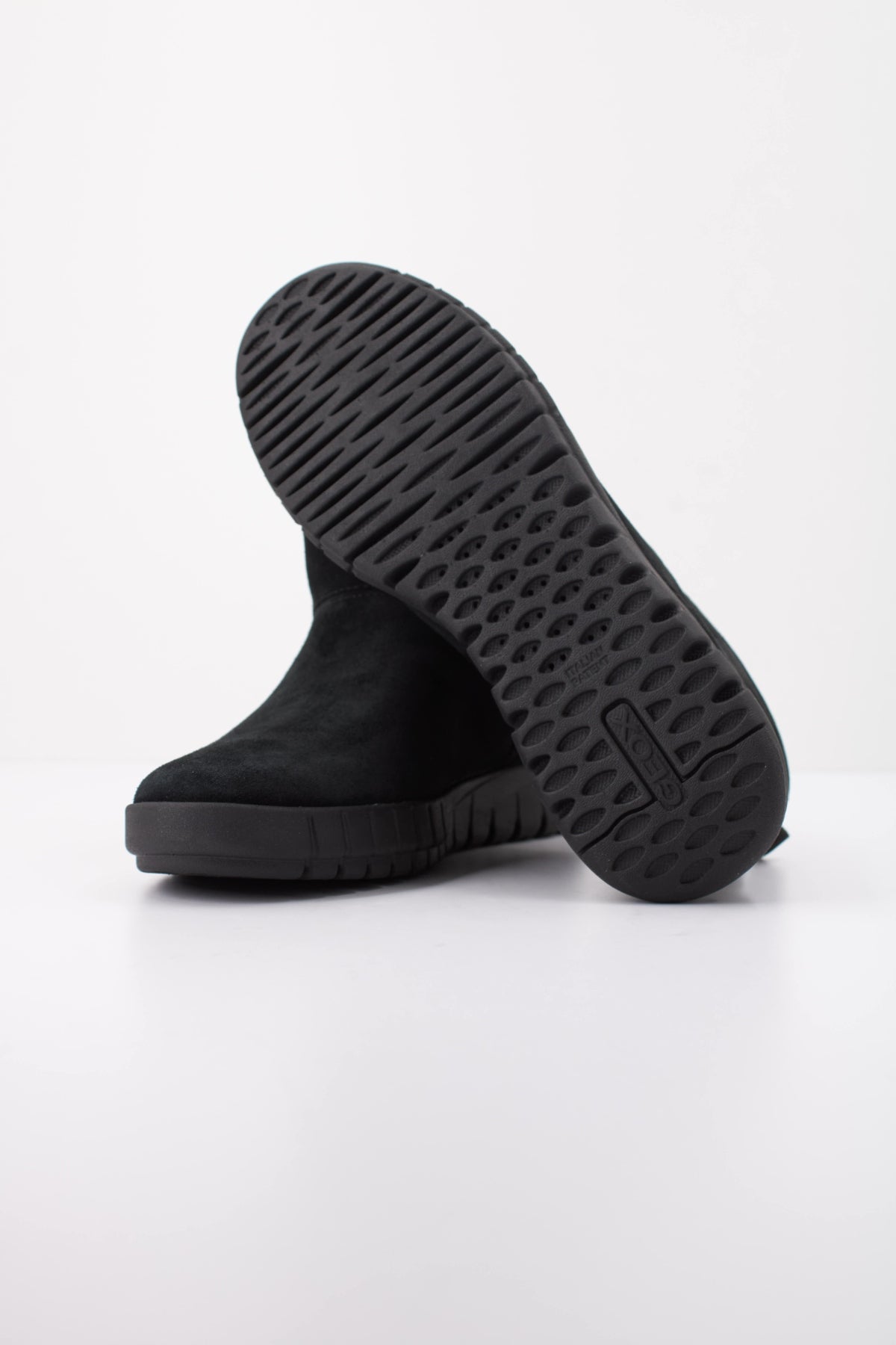 GEOX DAA  en color NEGRO  (5)