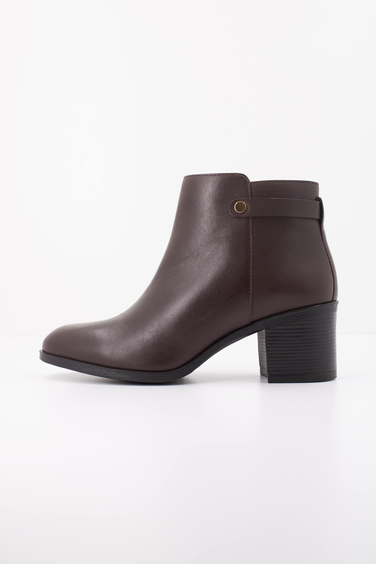 GEOX DFSA  en color MARRON  (1)