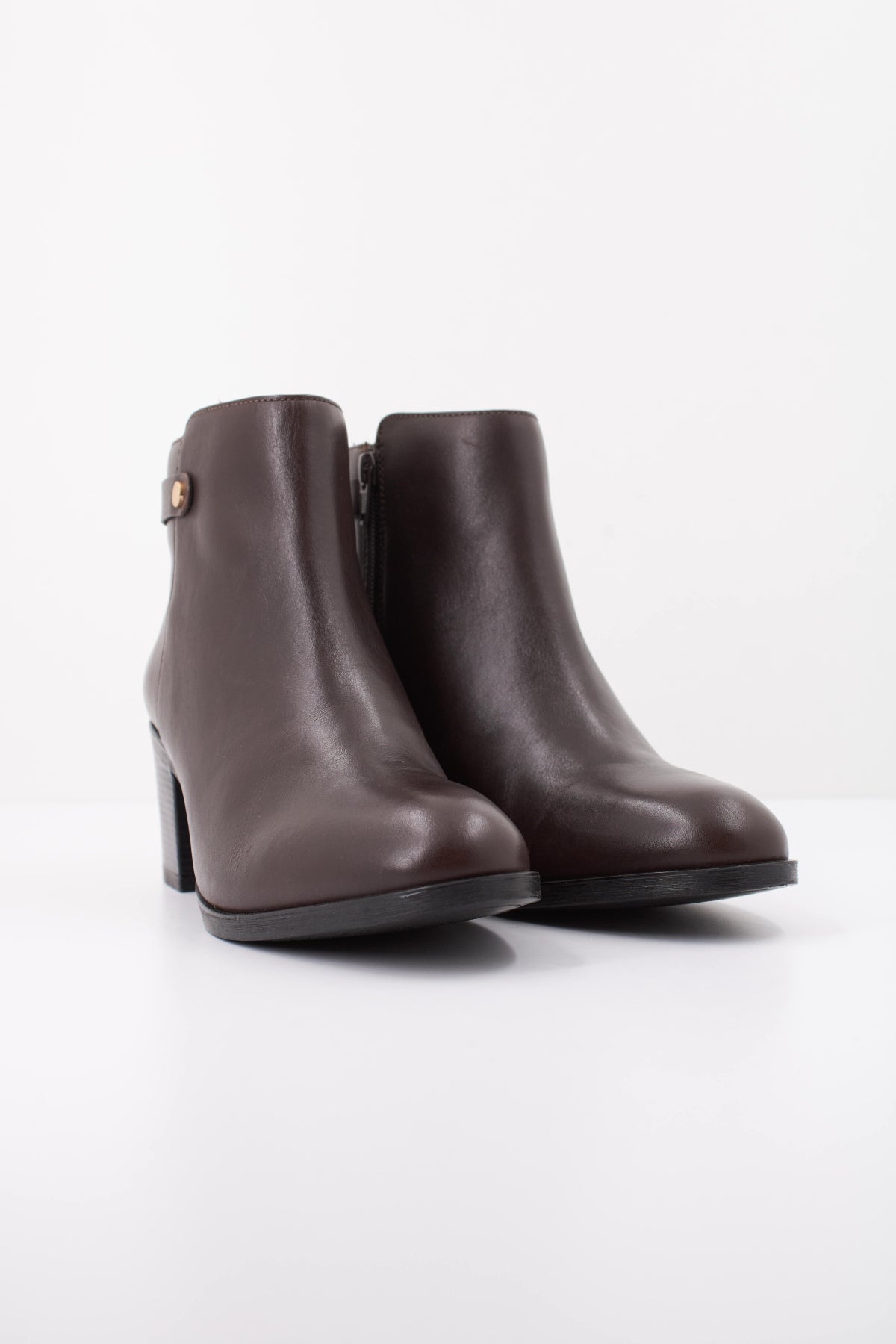 GEOX DFSA  en color MARRON  (2)