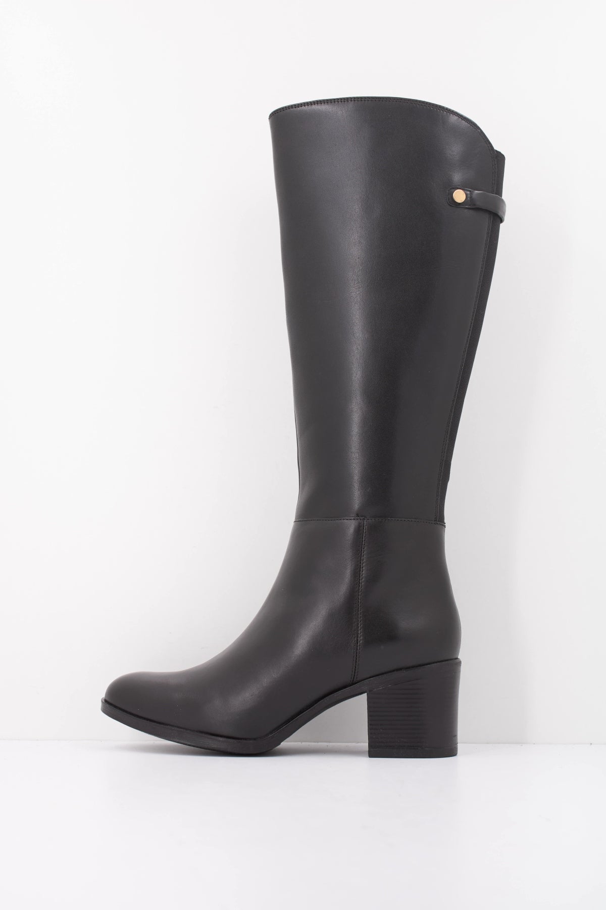 GEOX DFSB   en color NEGRO  (1)