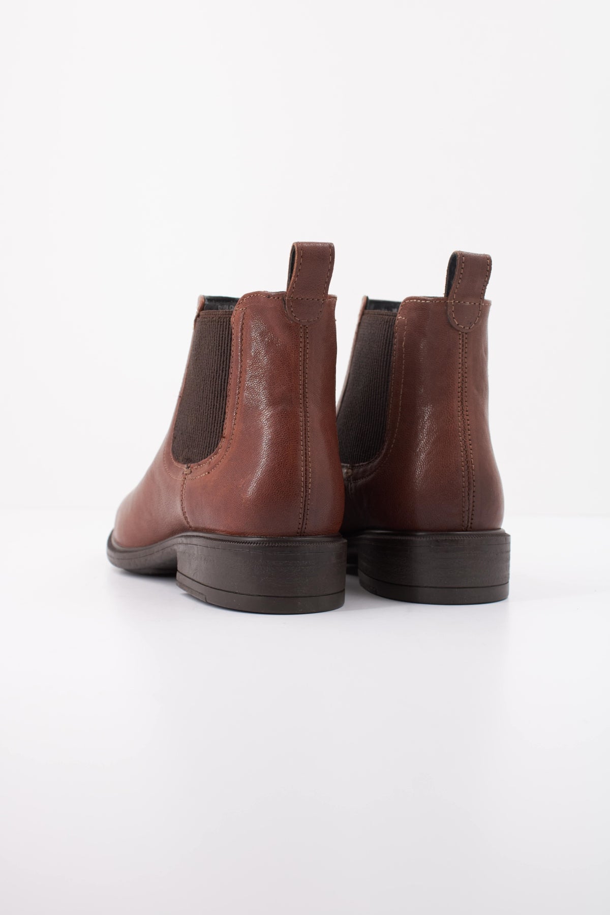 GEOX DLQA  en color MARRON  (4)