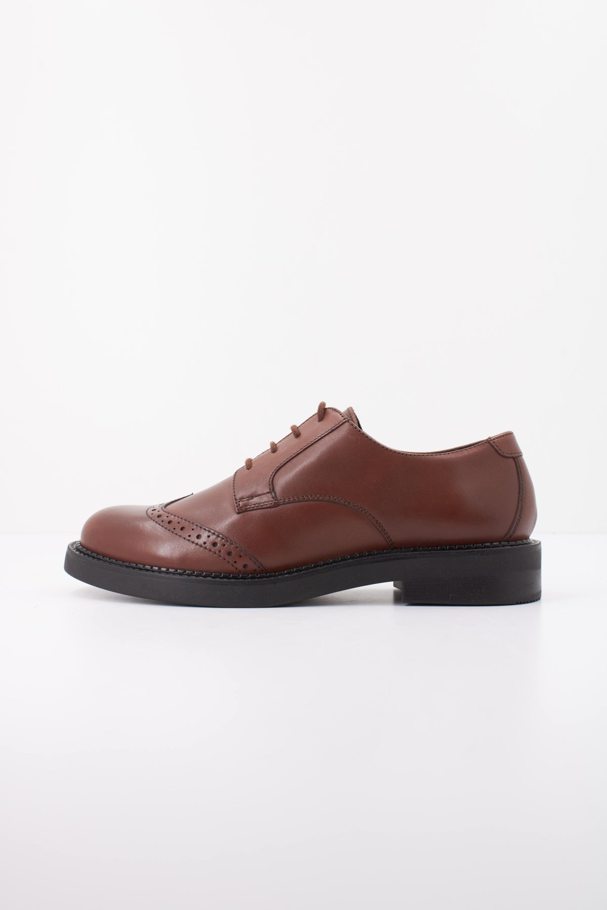 GEOX D SERILDA en color MARRON  (1)