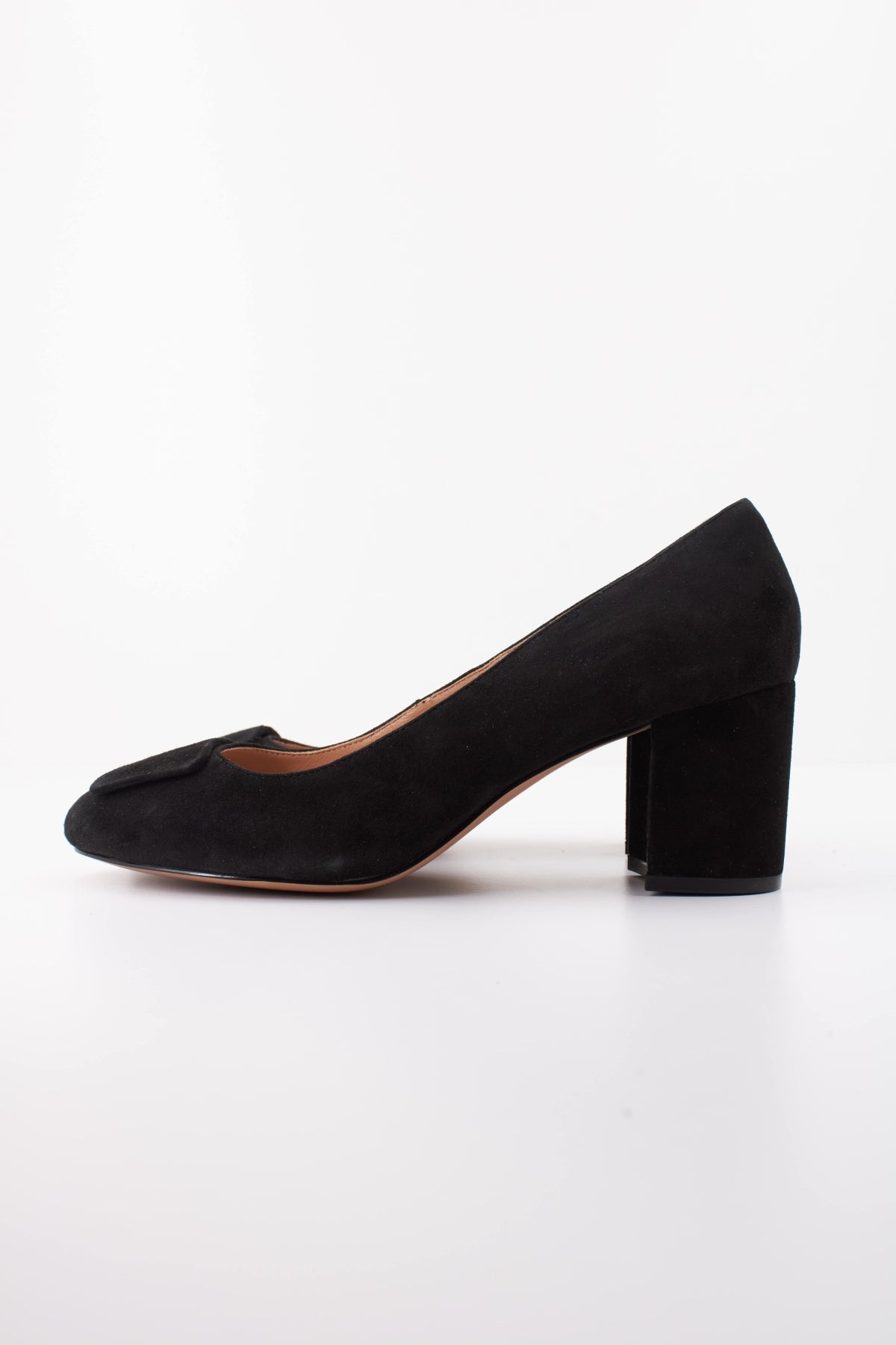 GEOX DYYF  en color NEGRO  (1)