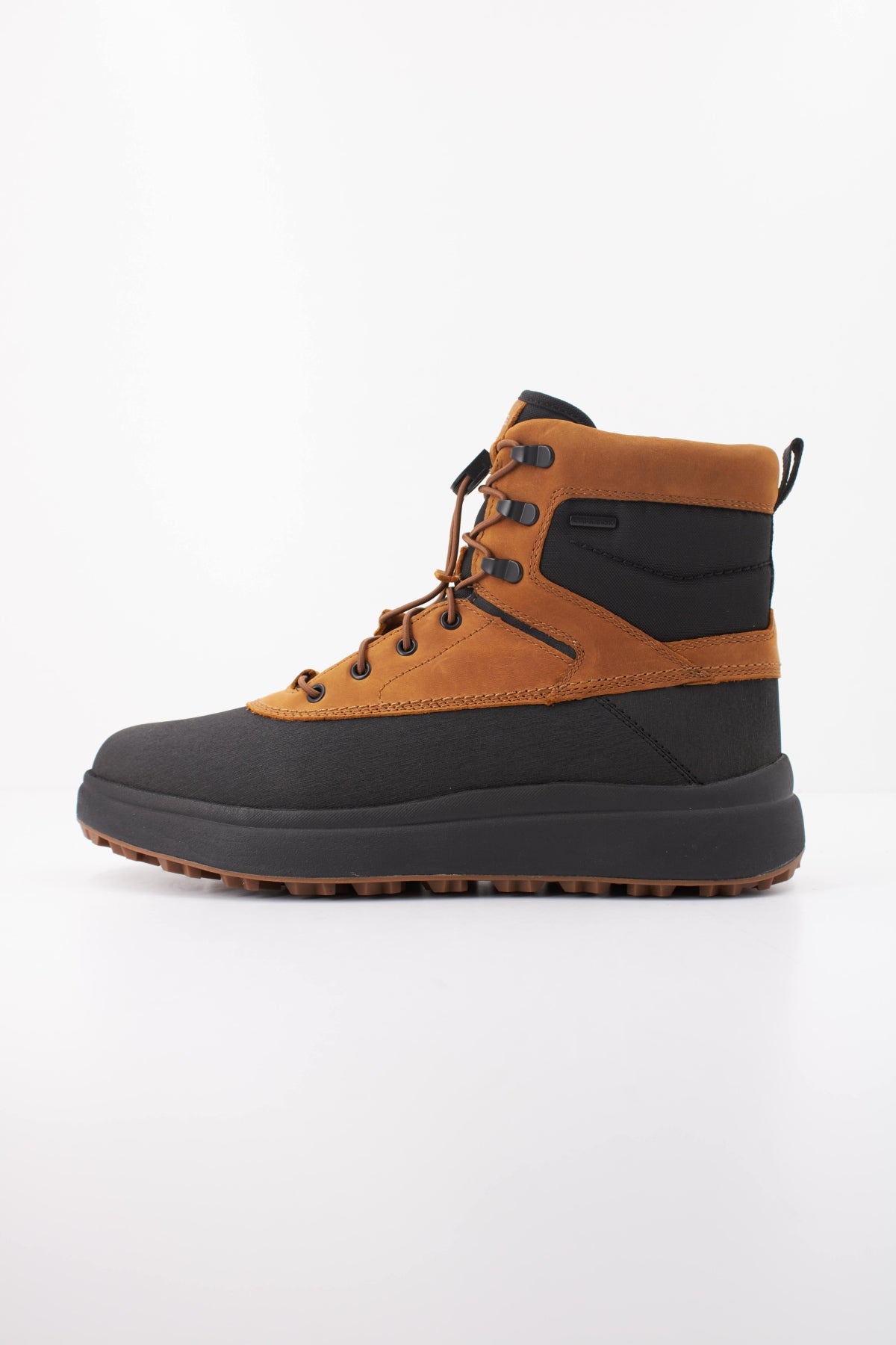 GEOX  U NEBULA GRIP  en color NEGRO  (1)