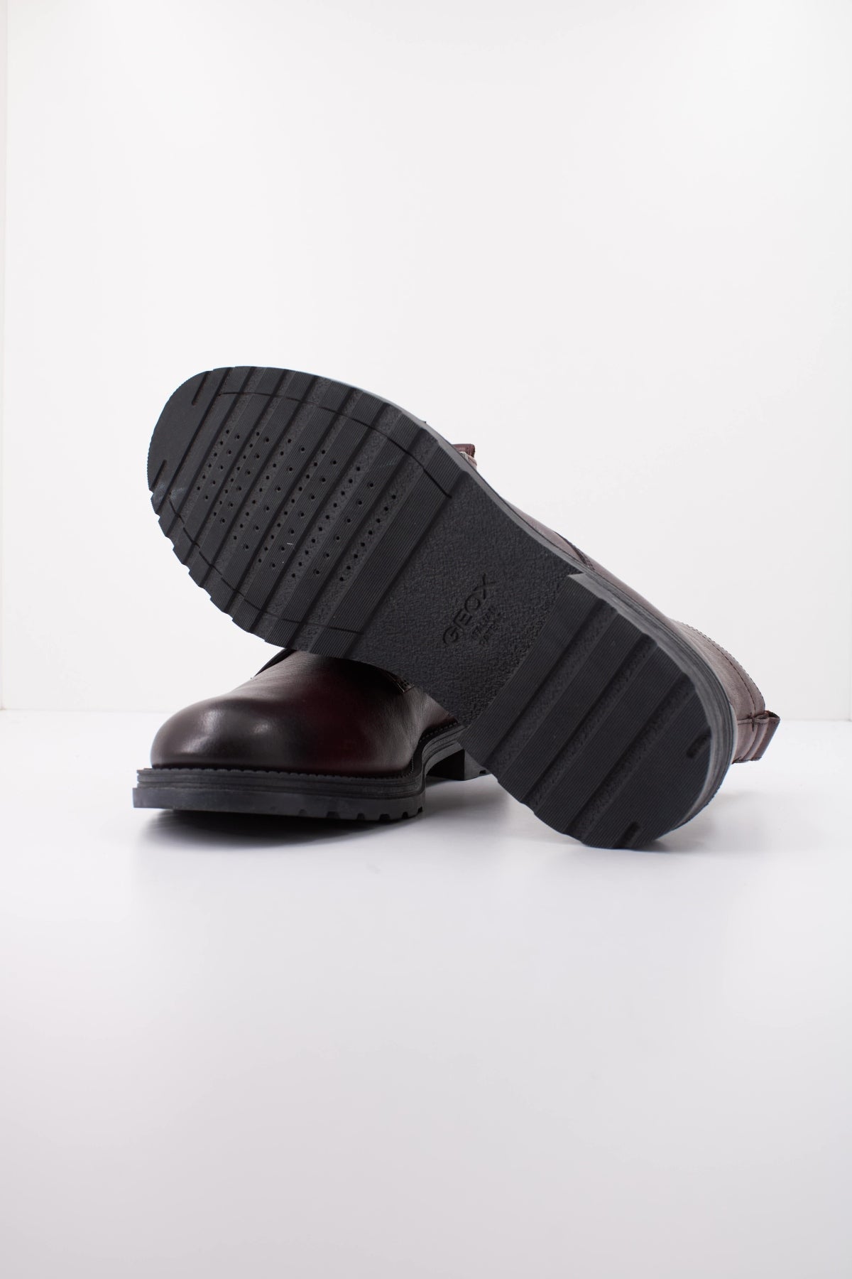 GEOX ULXA C en color BURDEOS  (5)