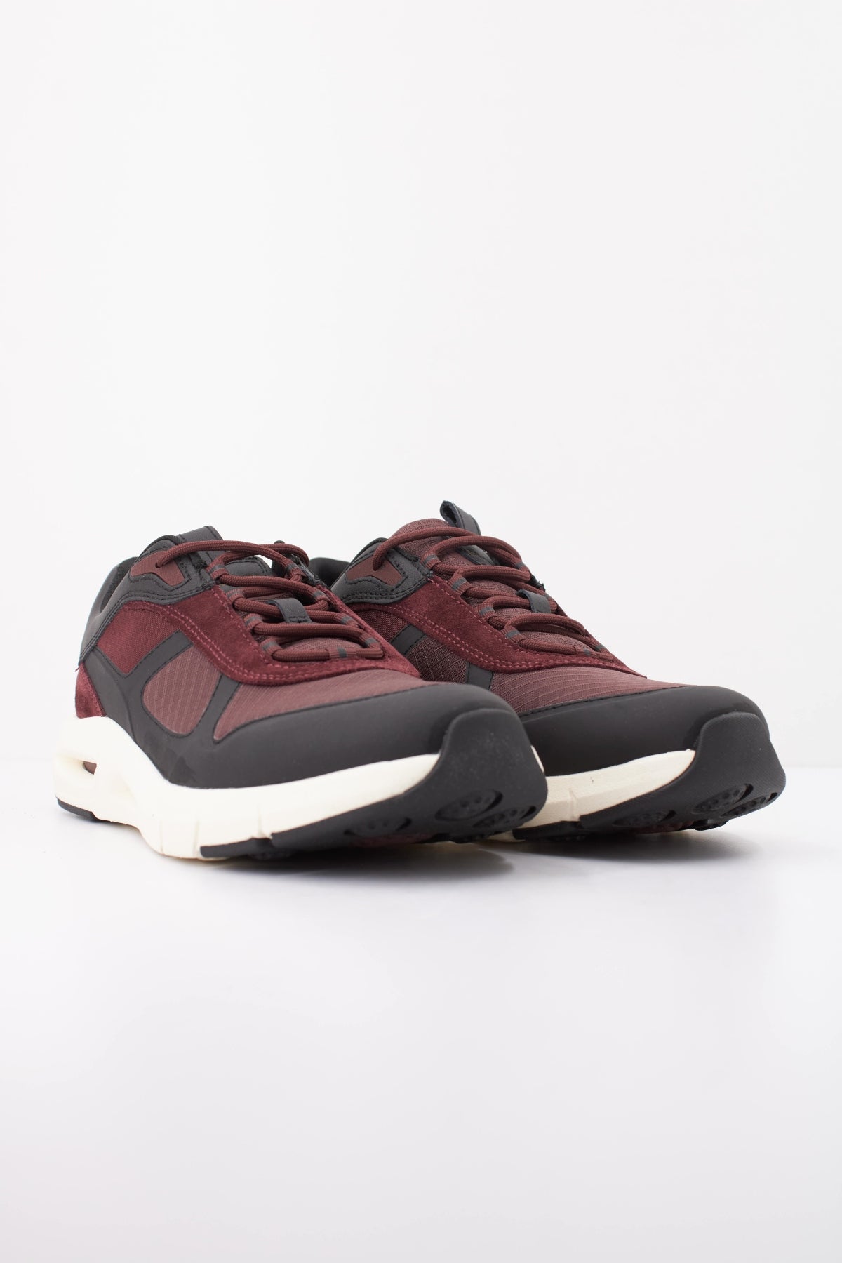 GEOX U SPHERICA ECUB  en color BURDEOS  (2)