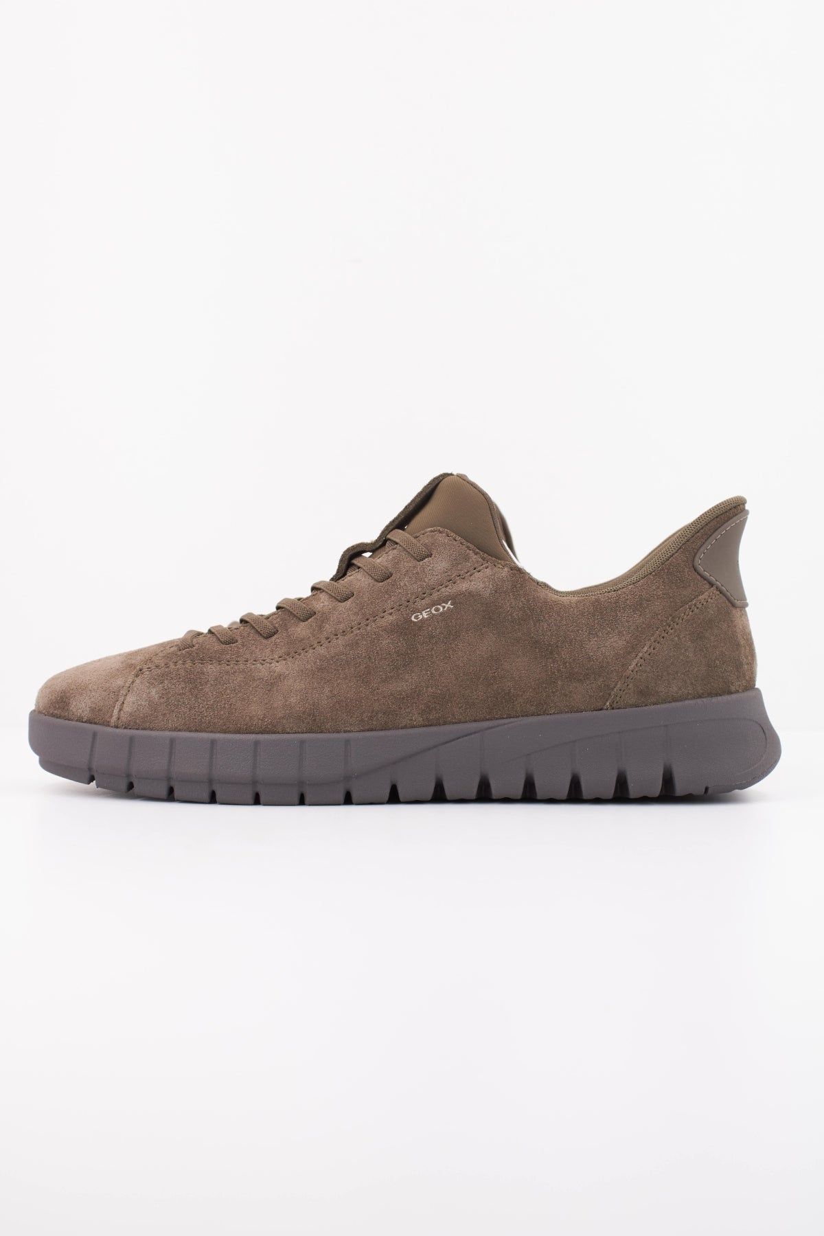 GEOX UMAA   en color VERDE  (1)