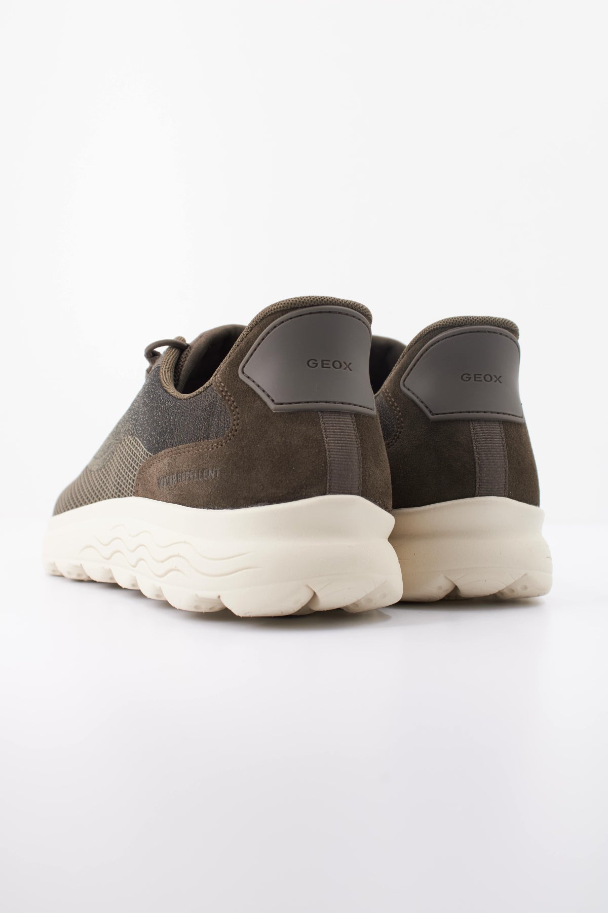 GEOX UPDA ZG U SPHERICA PLUS en color VERDE  (4)