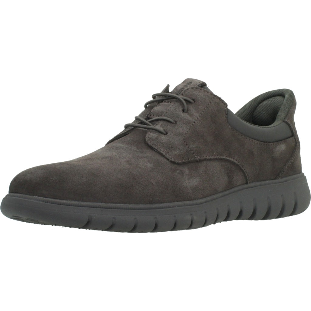 GEOX UJA  en color MARRON  (1)