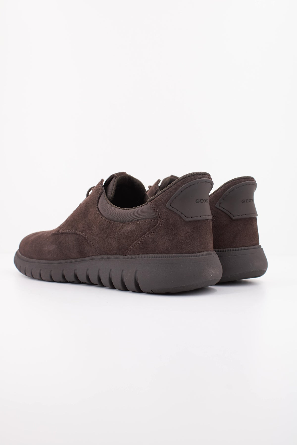 GEOX UJA  en color MARRON  (4)