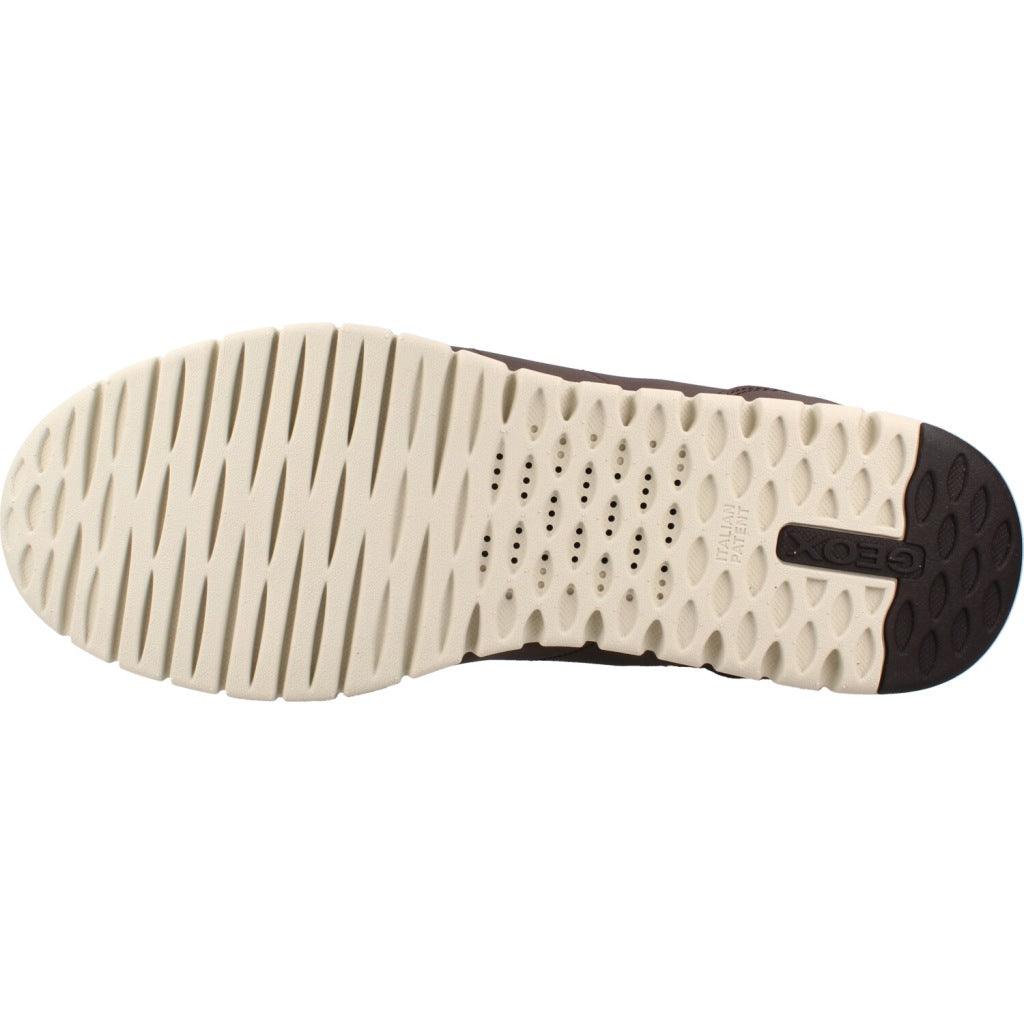 GEOX UNEA BC U FLEXTRIDEZERO PLUS en color MARRON  (6)