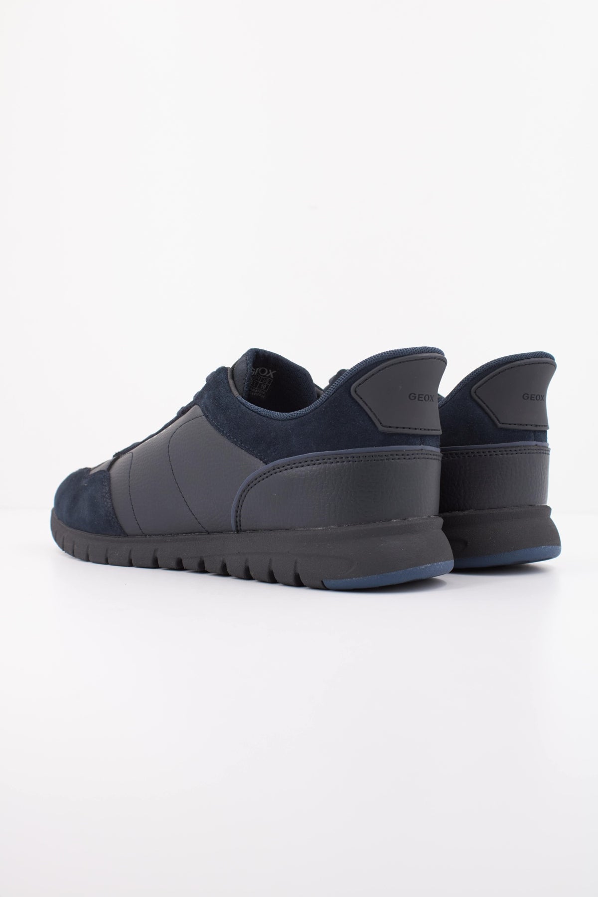 GEOX UNEA BU U FLEXTRIDEZERO PLUS en color NEGRO  (4)