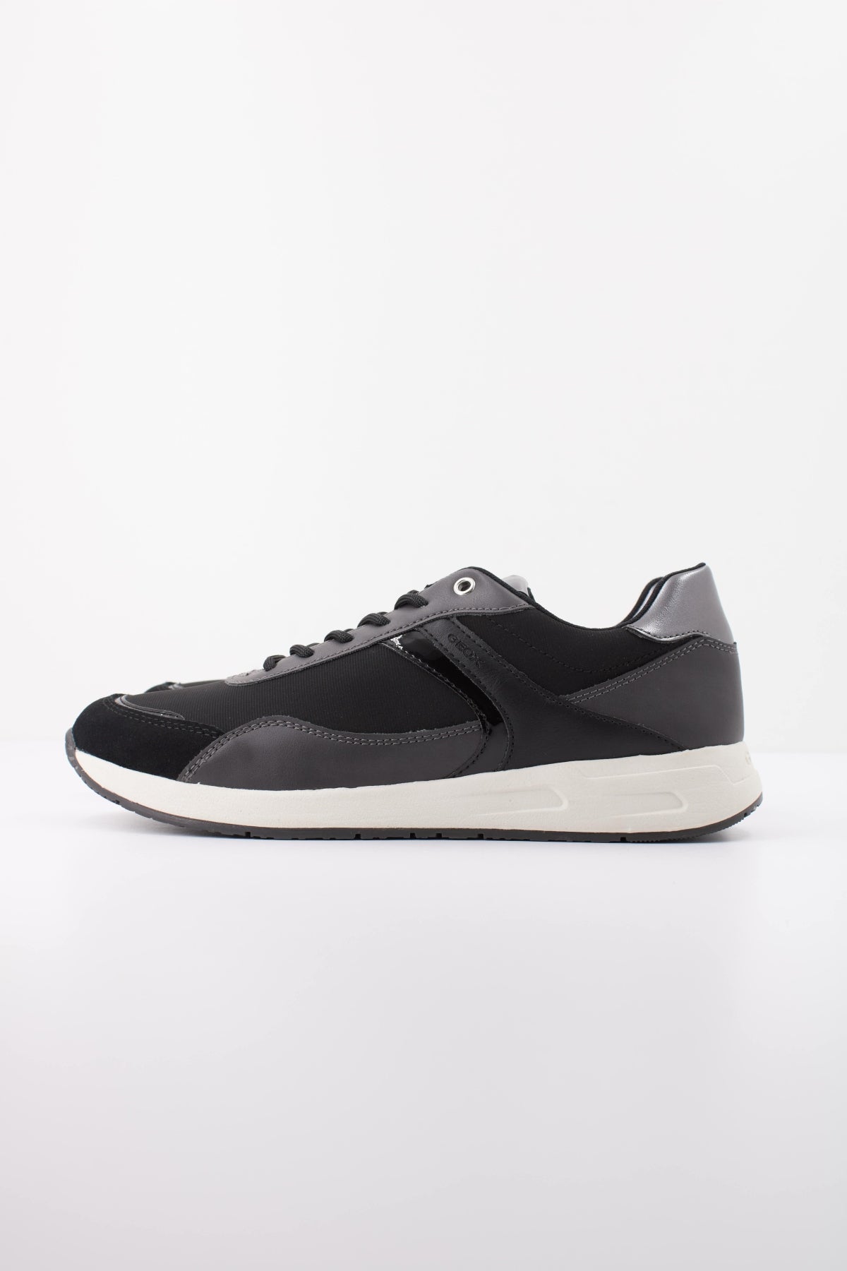 GEOX DNQA  D BULMYA en color NEGRO  (1)
