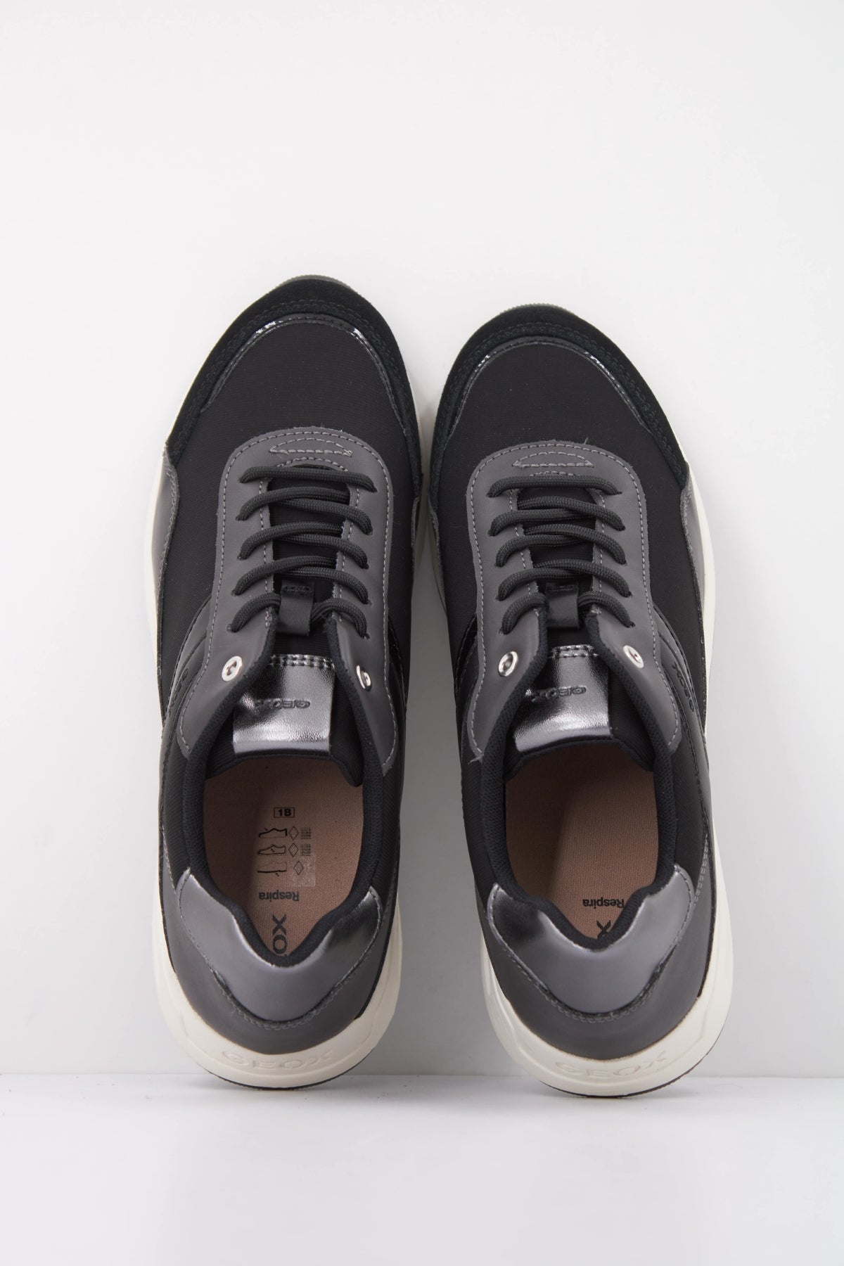 GEOX DNQA  D BULMYA en color NEGRO  (3)