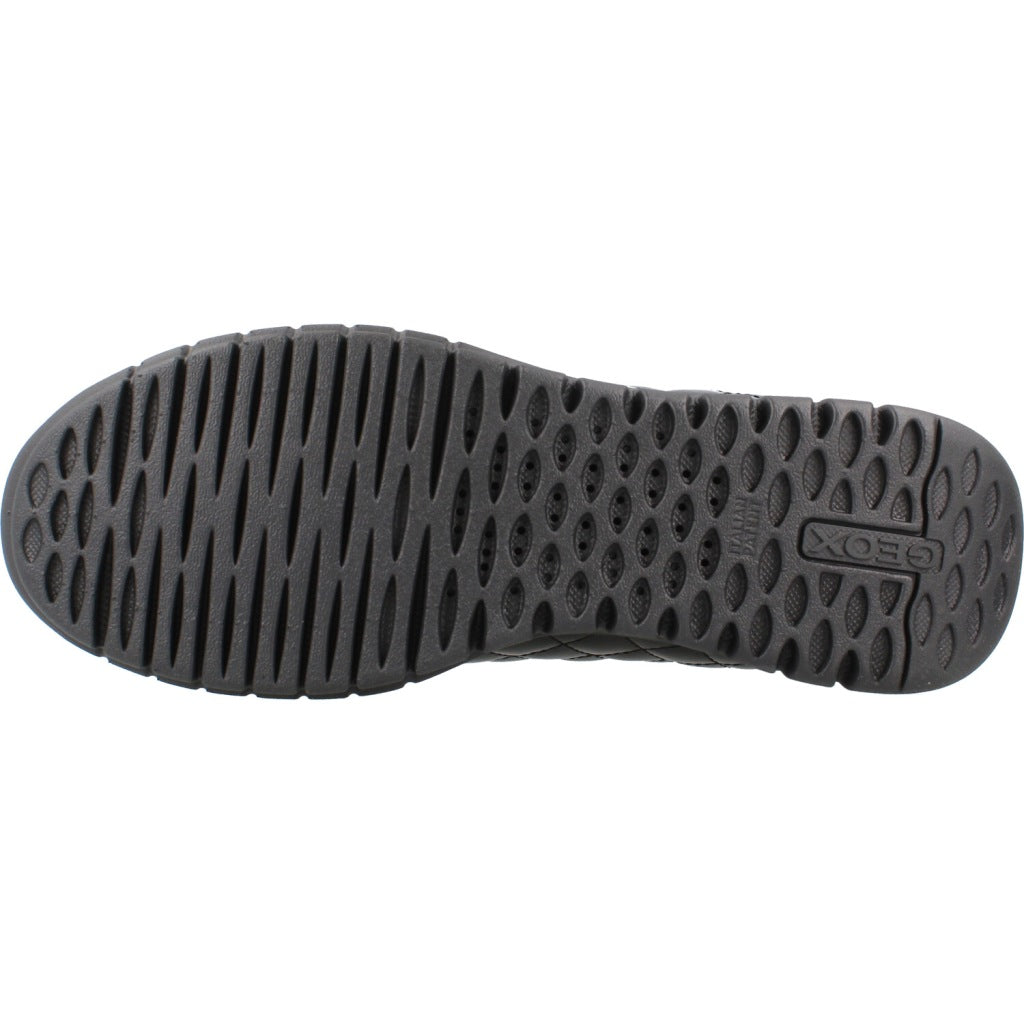 GEOX DSB  en color NEGRO  (6)