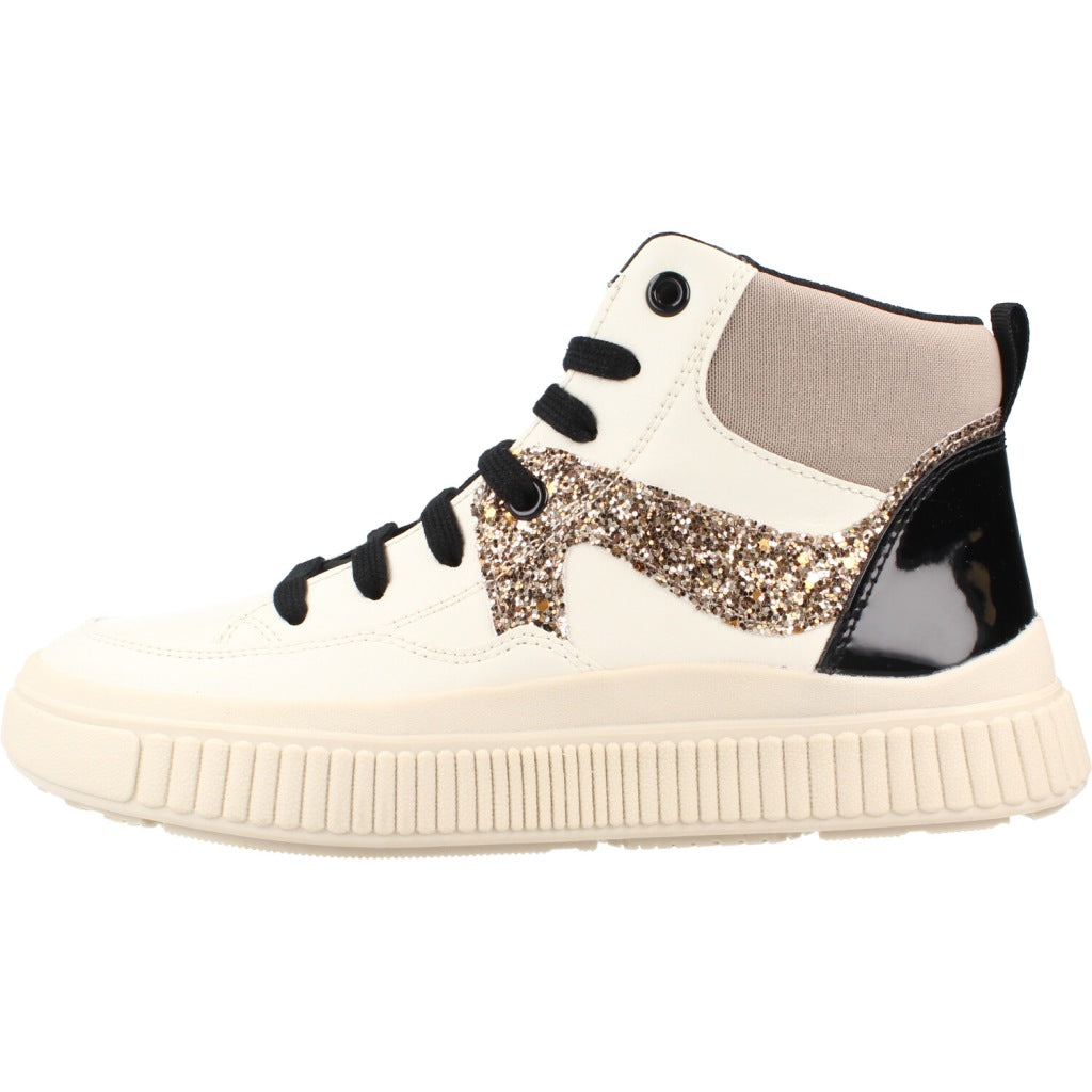 GEOX JMD  J LAQUINNY en color NUDE  (2)
