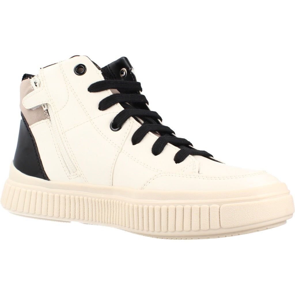 GEOX JMD  J LAQUINNY en color NUDE  (5)