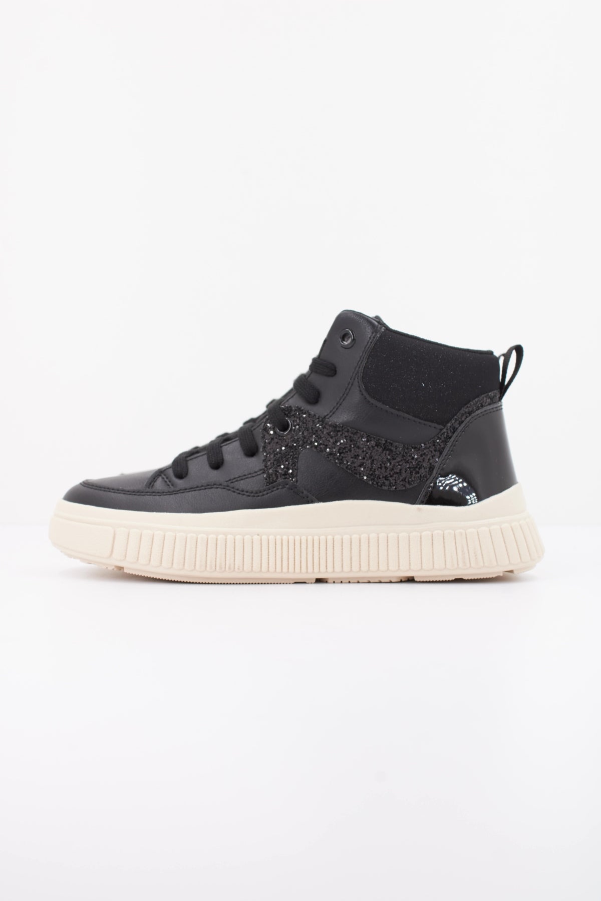 GEOX JMD  J LAQUINNY en color NEGRO  (1)