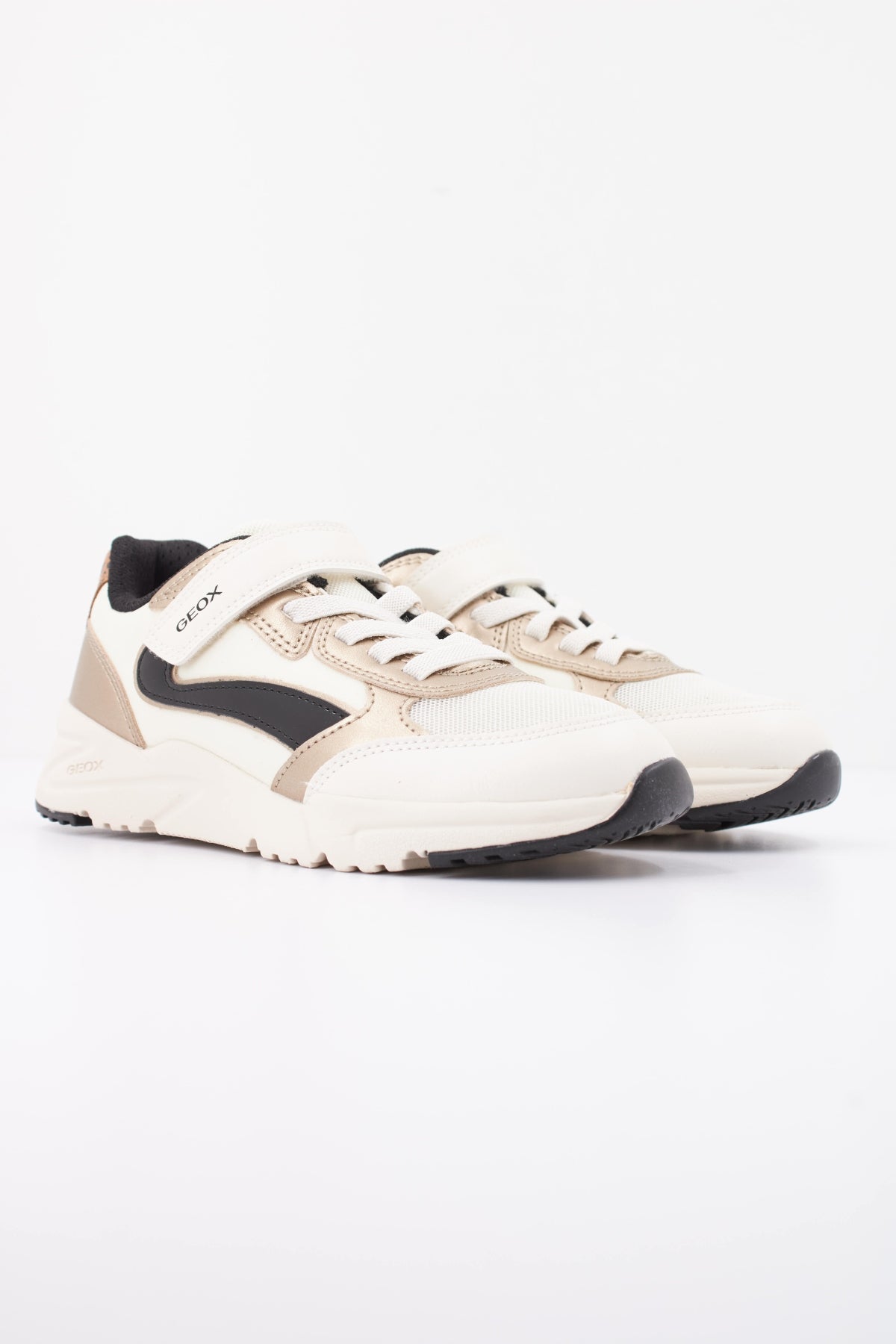 GEOX JMA FUNF  en color BLANCO  (2)