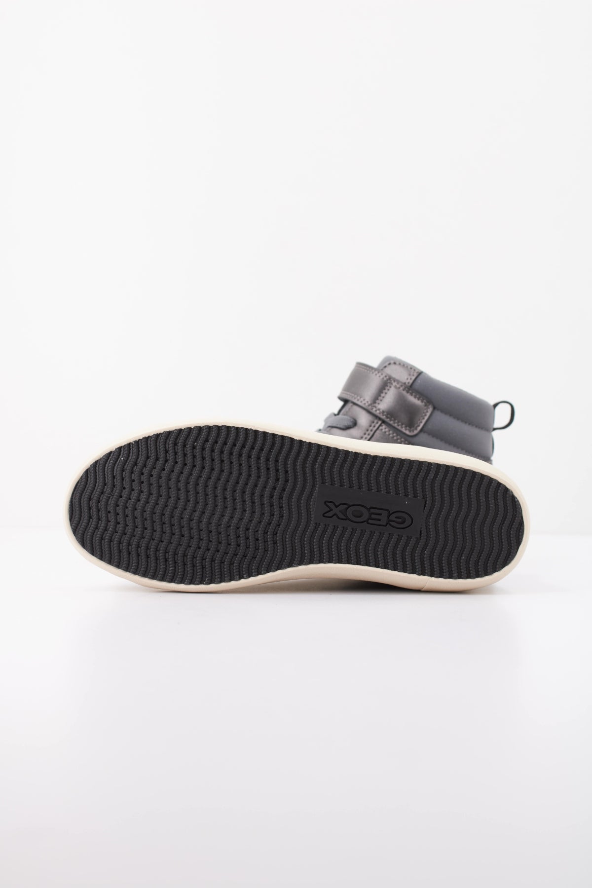 GEOX JNC AJAS J GISLI en color PLATA  (5)
