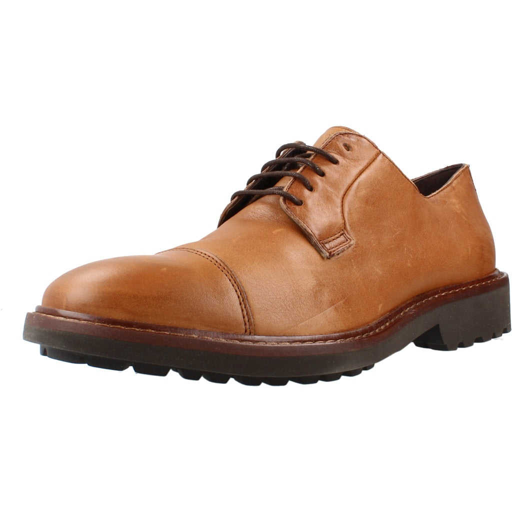 GEOX UDRD  en color MARRON CLARO  (1)