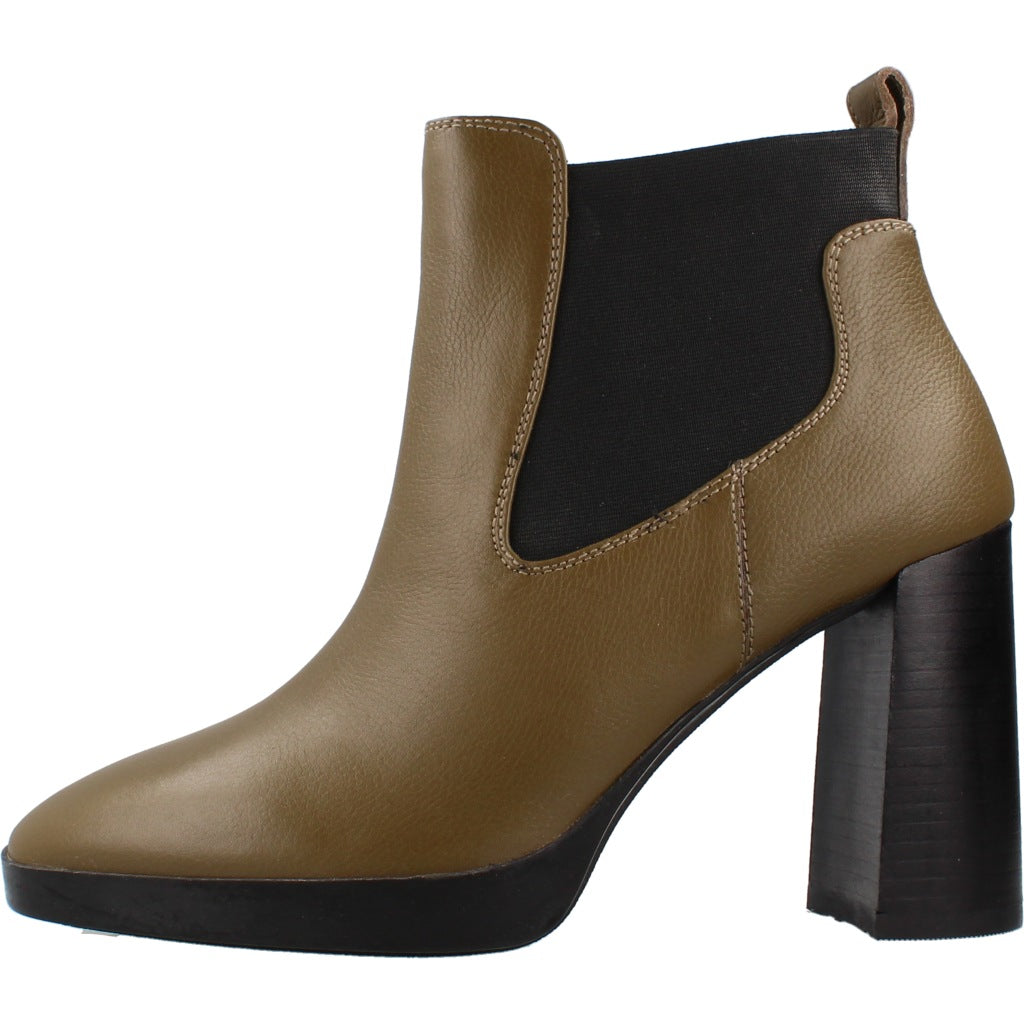 GEOX DVLE NH  en color MARRON  (2)