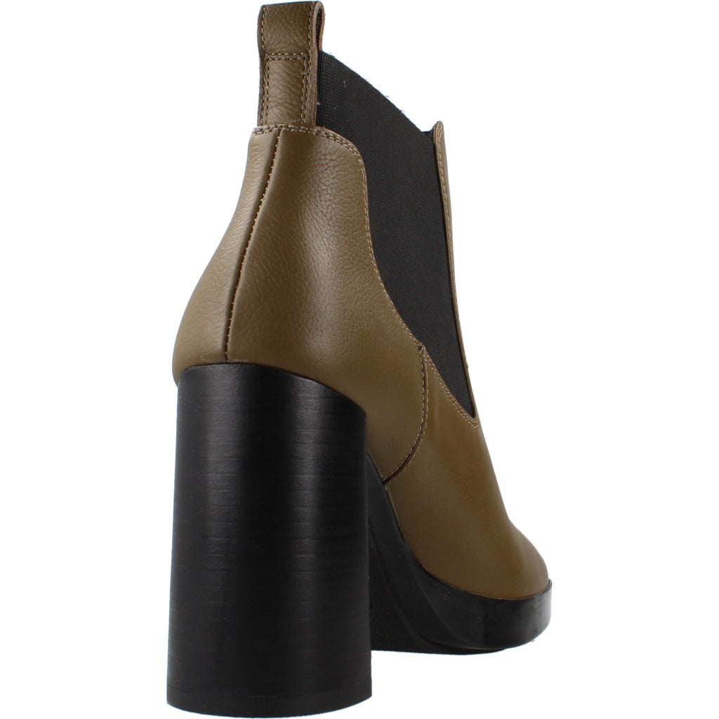 GEOX DVLE NH  en color MARRON  (3)