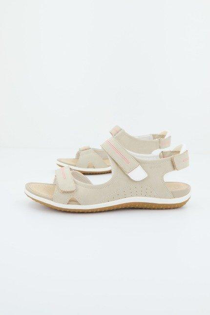 GEOX D SANDAL VEGA A en color BEIS  (2)