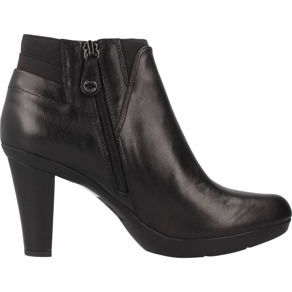 GEOX D INSPIRAT.ST. B en color NEGRO  (4)