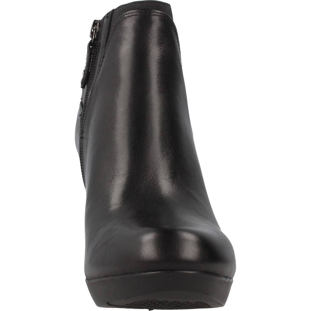 GEOX D INSPIRAT.ST. B en color NEGRO  (6)