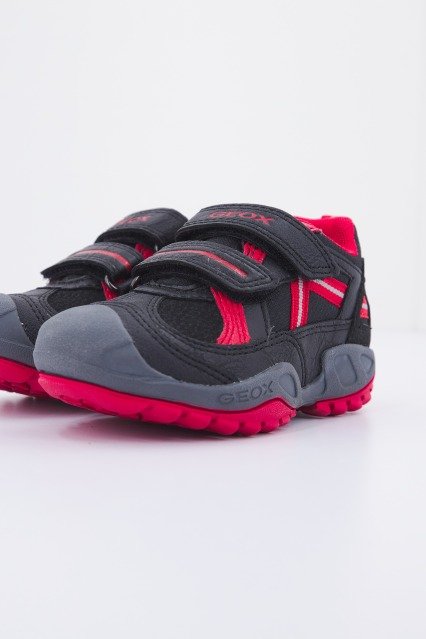 GEOX J NEW SAVAGE BOY en color NEGRO  (3)