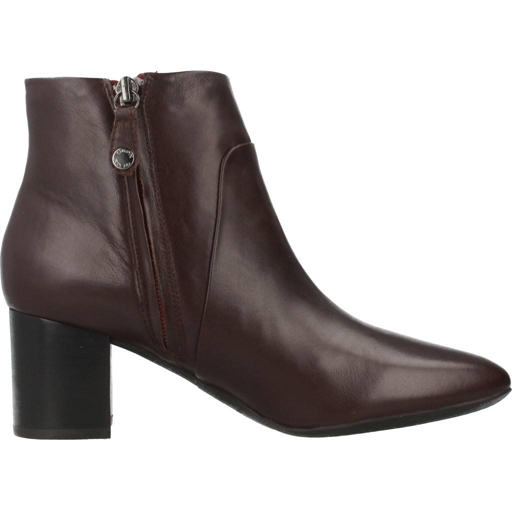 GEOX D NEW SYMPHONY  en color MARRON  (4)