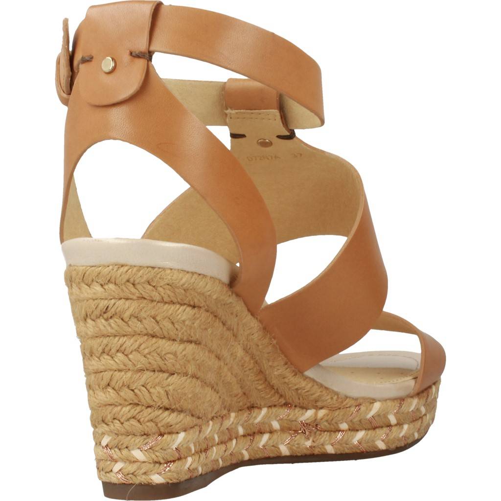 GEOX D SOLEIL en color MARRON  (3)