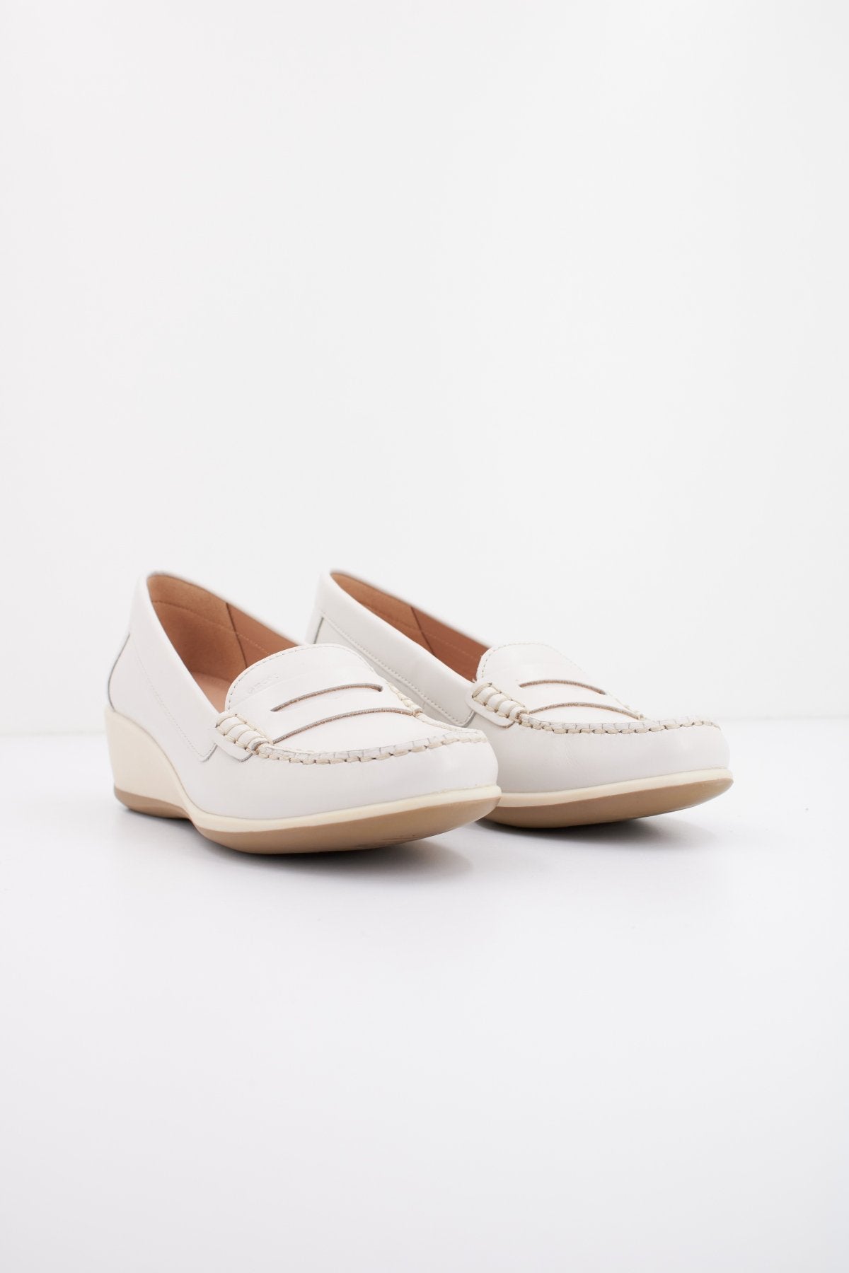 GEOX D ARETHEA en color BLANCO  (2)