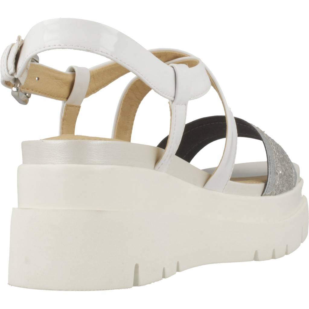 GEOX D RADWA D en color PLATA  (3)