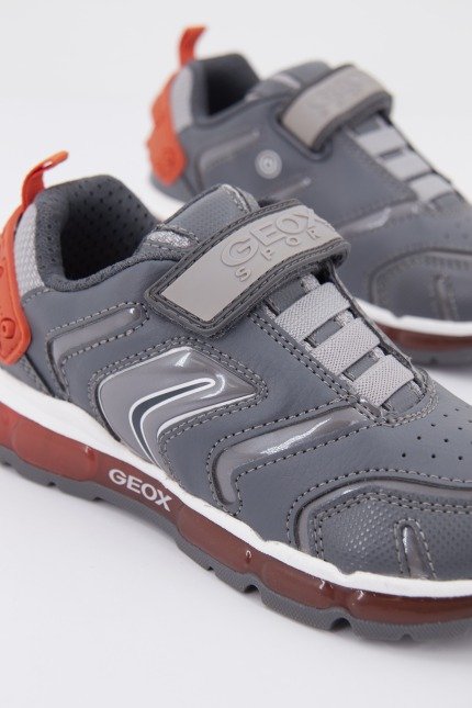 GEOX J ANDROID B en color GRIS  (2)