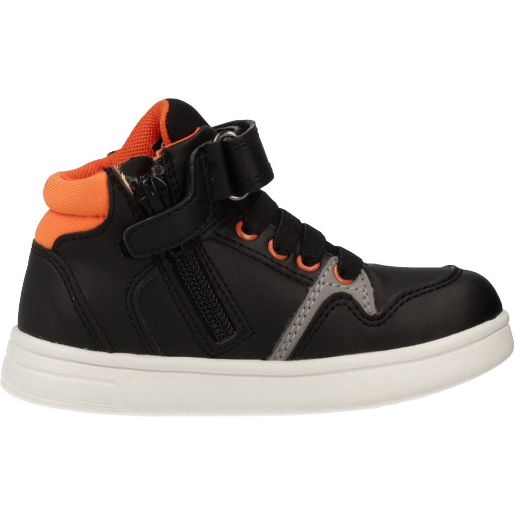 GEOX  B DJROCK BOY en color NEGRO  (4)